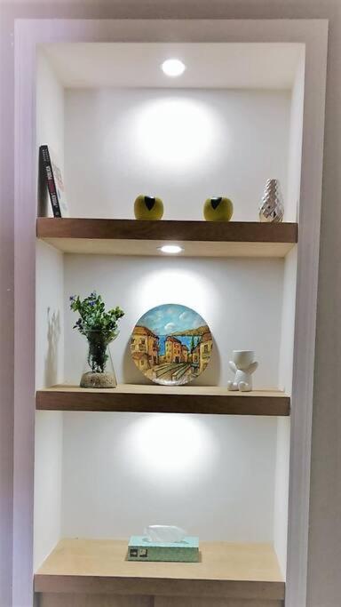 Lovely 1 Bedroom Apartment W/Private Parking 엔세나다 외부 사진